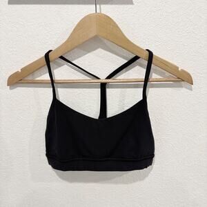 Lululemon Flow Y Bra Nulu Women's 6 Black Sports Athleisure Outdoor